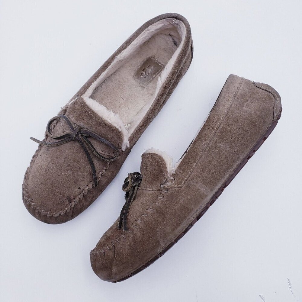 UGG Men's‎ Size 11 Corvin Loafer Moccasin Slippers Tan Suede DRY LEAF Slip On